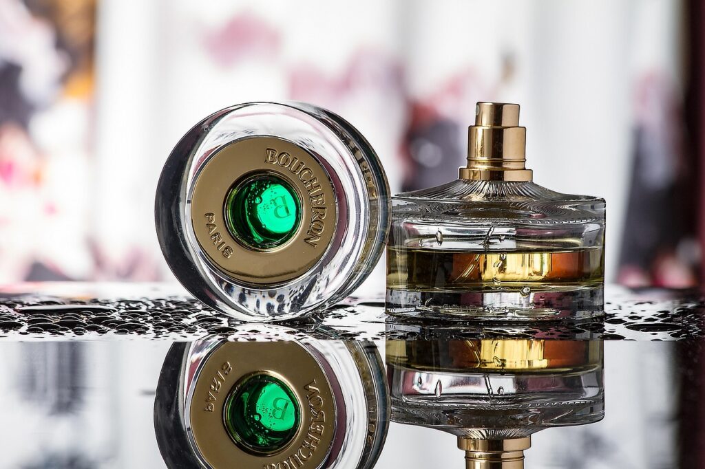 fragrance 3619762 1280